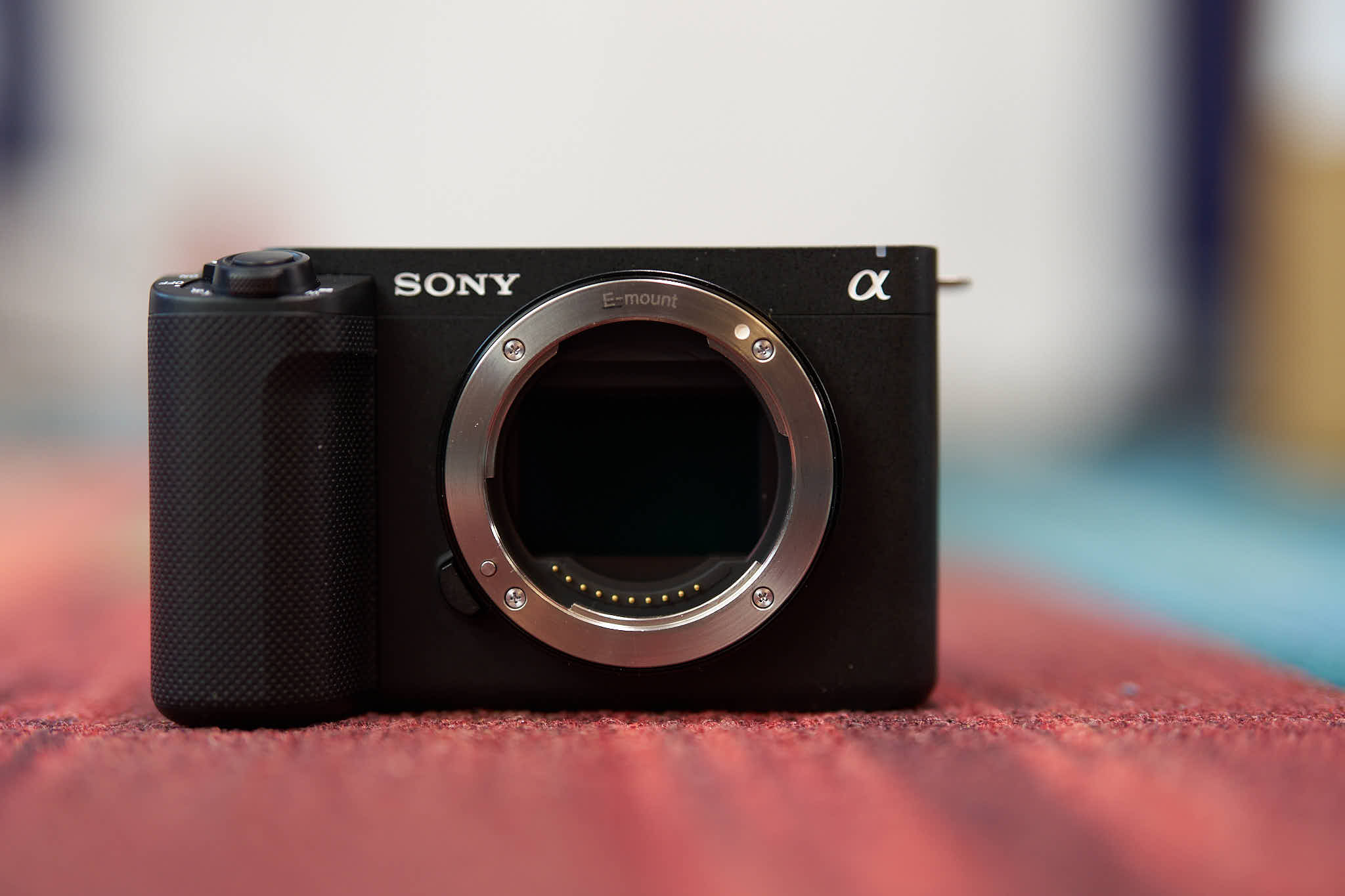 Sony's New ZV-E1 is a Video-Centric Compact Camera with AI Features ...