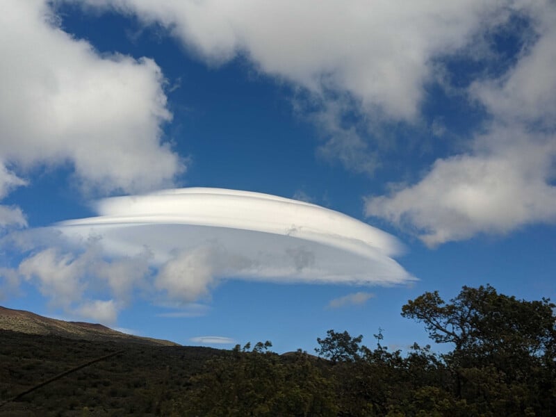 UFO-Formed Clouds Photographed in Hawaii