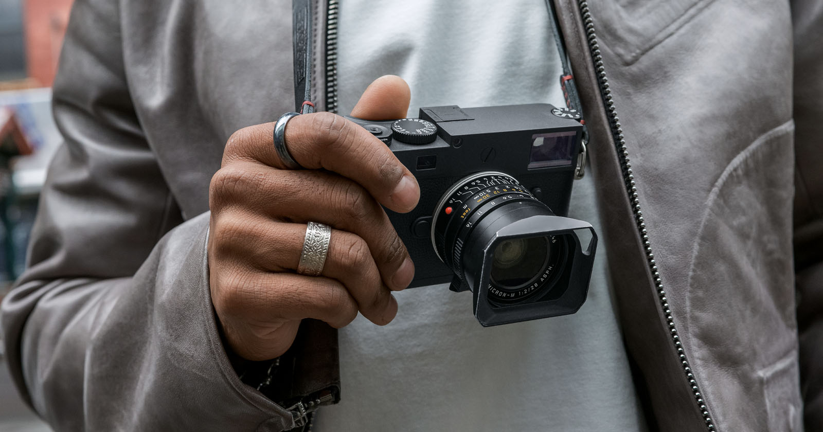 Leica M11 Silver Chrome Finish