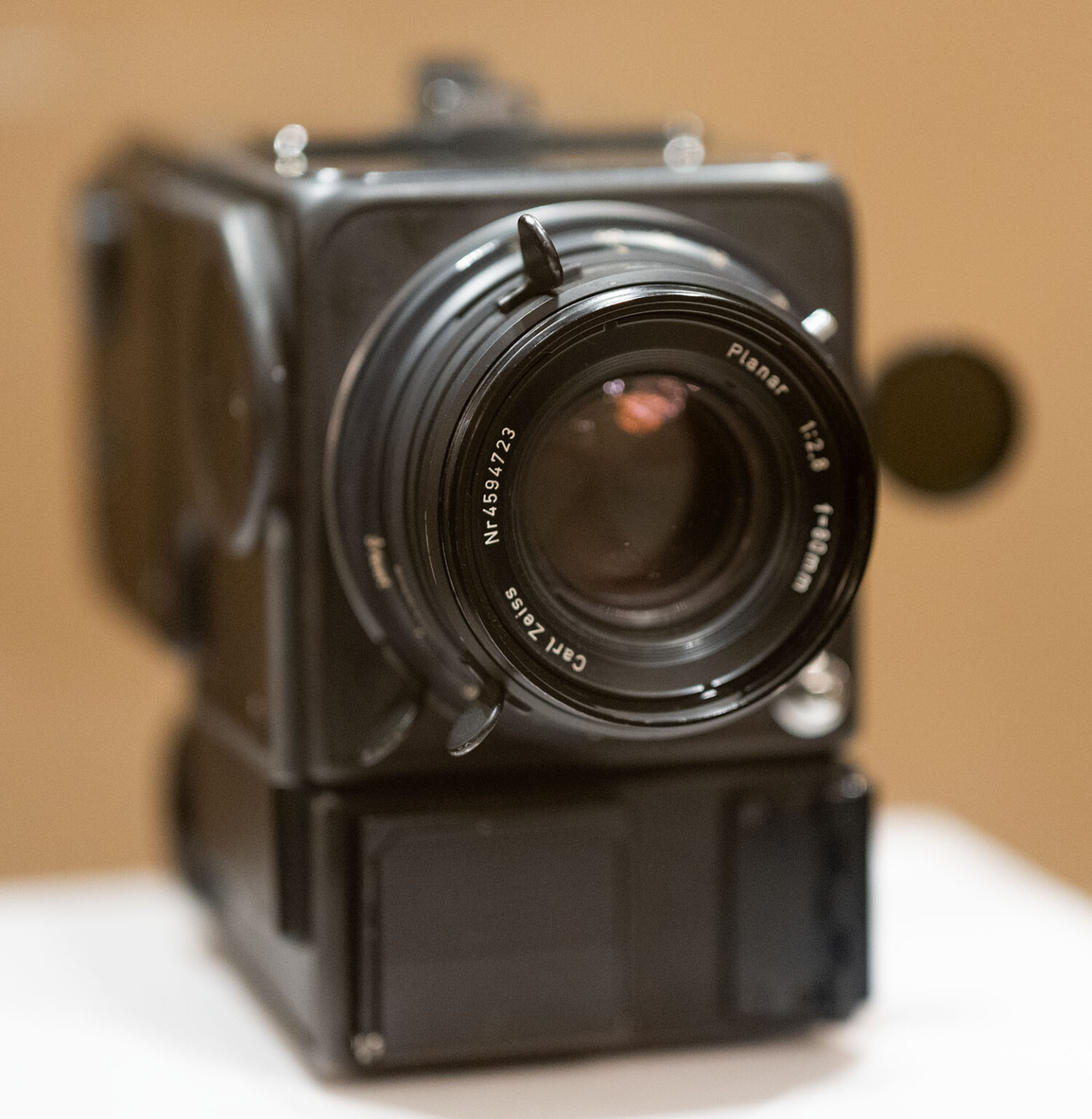 Exclusive: A Look at the Ultra-Rare Cameras in the 2023 Leitz ...