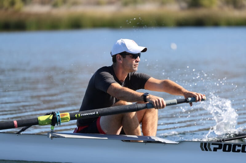 Canon RF 70-200 f/2.8L rower in motion