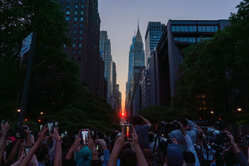 How to photograph Manhattanhenge 