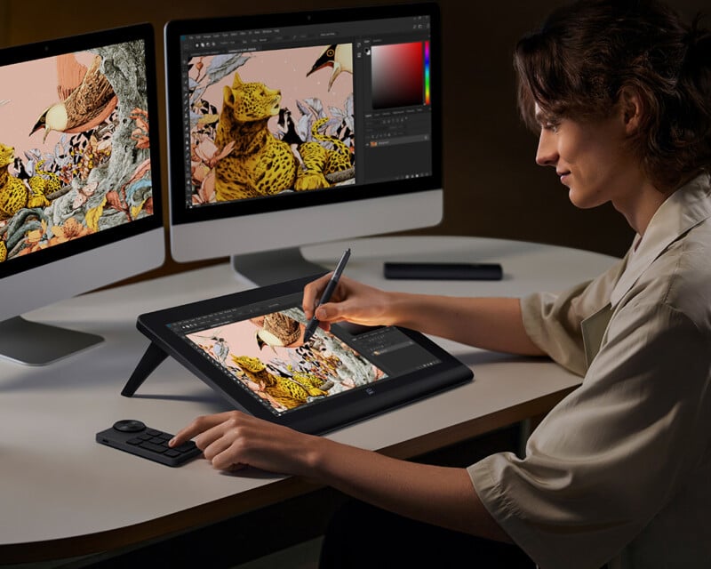XP Pen's Artist Pro  Display Tablet Brings Industry First K