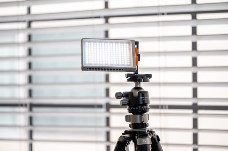 Pocket-sized LED for content creators from Zhiyun