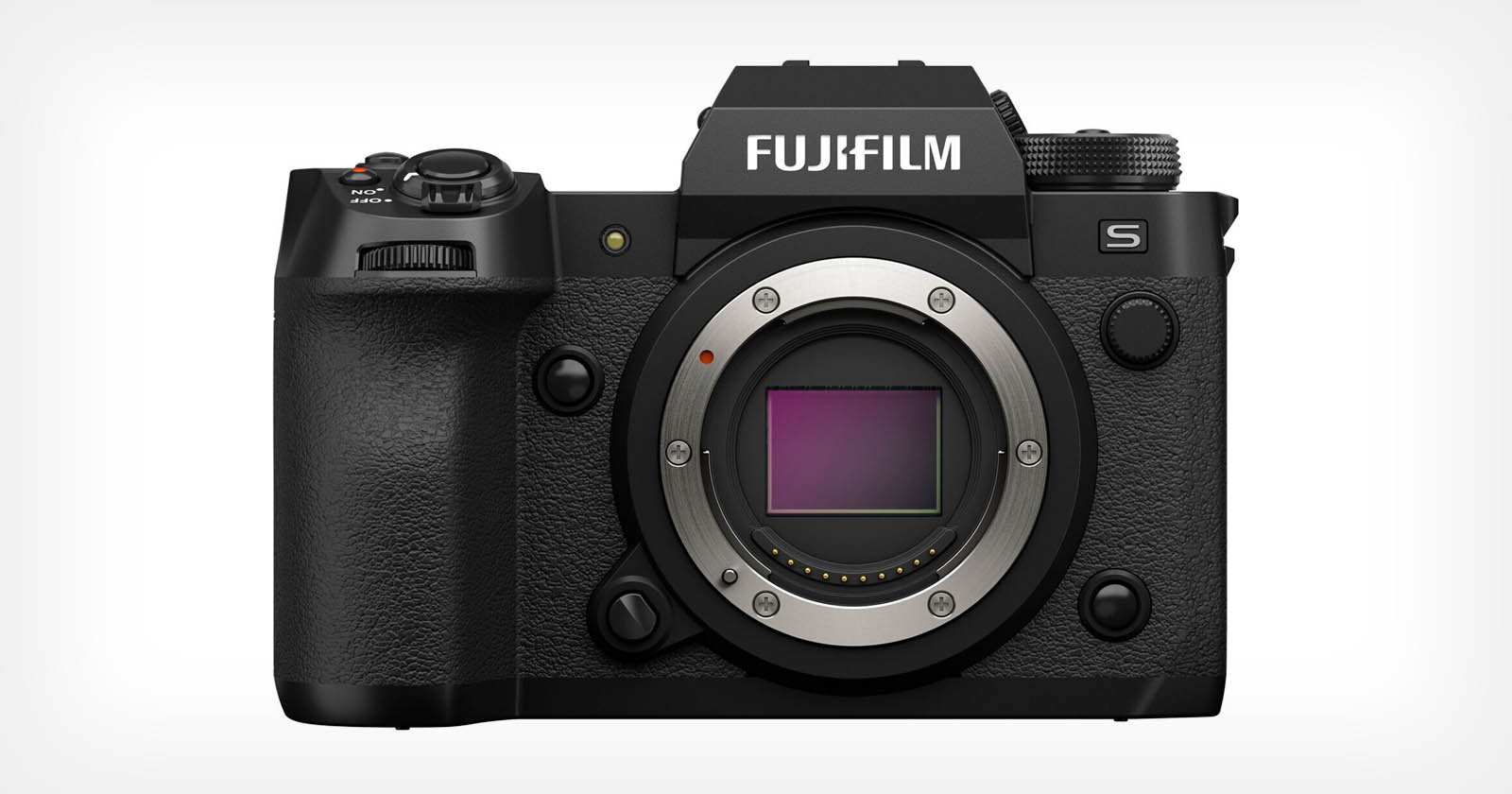 Fujifilm launches X-S20 mirrorless APS-C camera with 6K video, Vlog mode  aimed at travel photography and videography -  News