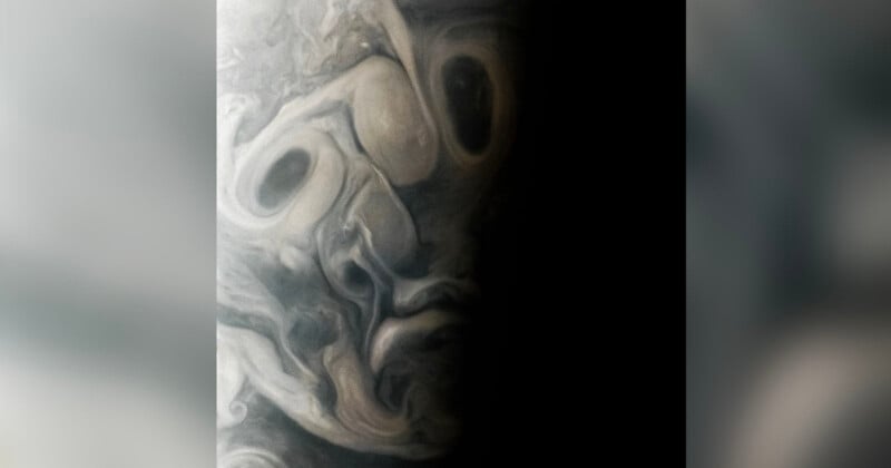 Just in Time for Halloween, NASA's Juno Mission Spots Eerie “Face” on  Jupiter - NASA