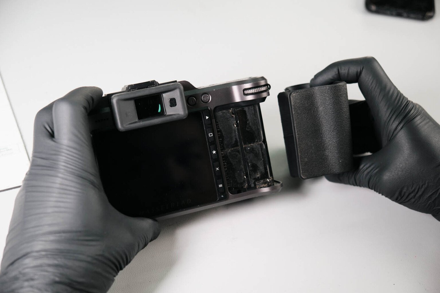 Hasselblad X1D II 50C Teardown: Look Inside a $5,750 Medium Format