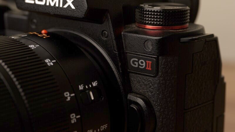 Panasonic G9II versus OM System OM-1 g9ii body design