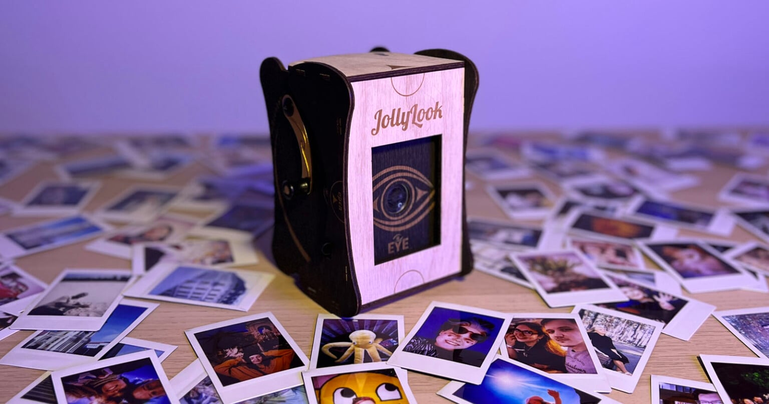 The Jollylook Eye is a Battery-Free Digital to Analog Instant Photo ...