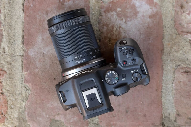 Canon EOS R7 design video