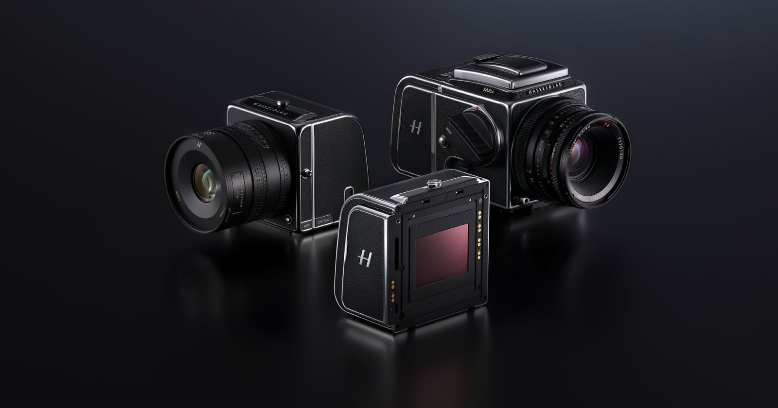 Hasselblad’s Modular 907X Camera and 100MP CFV 100C Digital Back Revolutionize Vintage Camera Gear