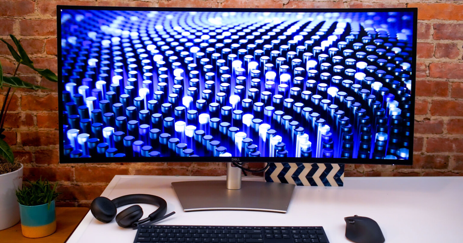 Dell’s 52-Inch Curved 6K Display Waves 'Goodbye' to Multi-Monitor ...