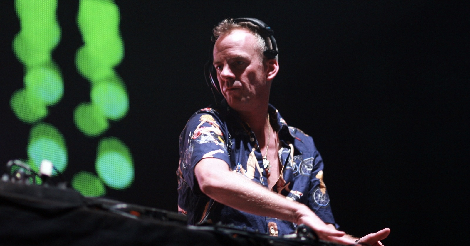 Photographer Fined For Almost Flying Drone into Fatboy Slim at Concert