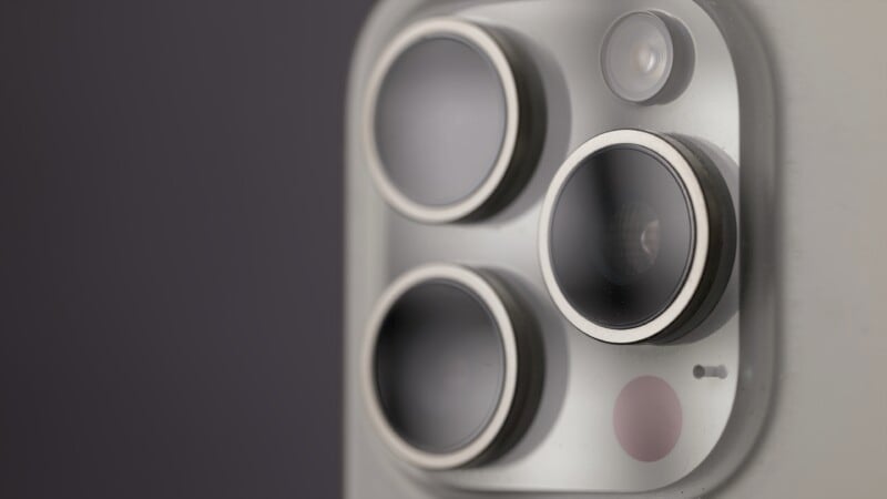 iPhone 15 Pro Max lenses