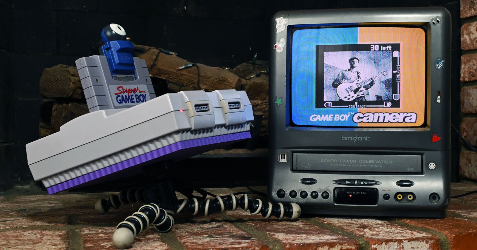 תושבת סופר נינטנדו לחצובה עבור מצלמת Game Boy 