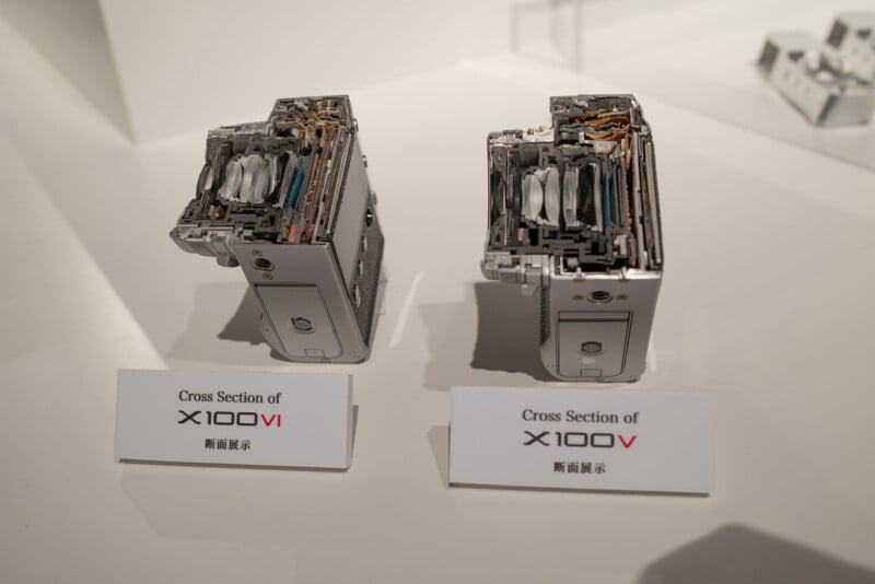 A cross section of the X100VI and X100V. 