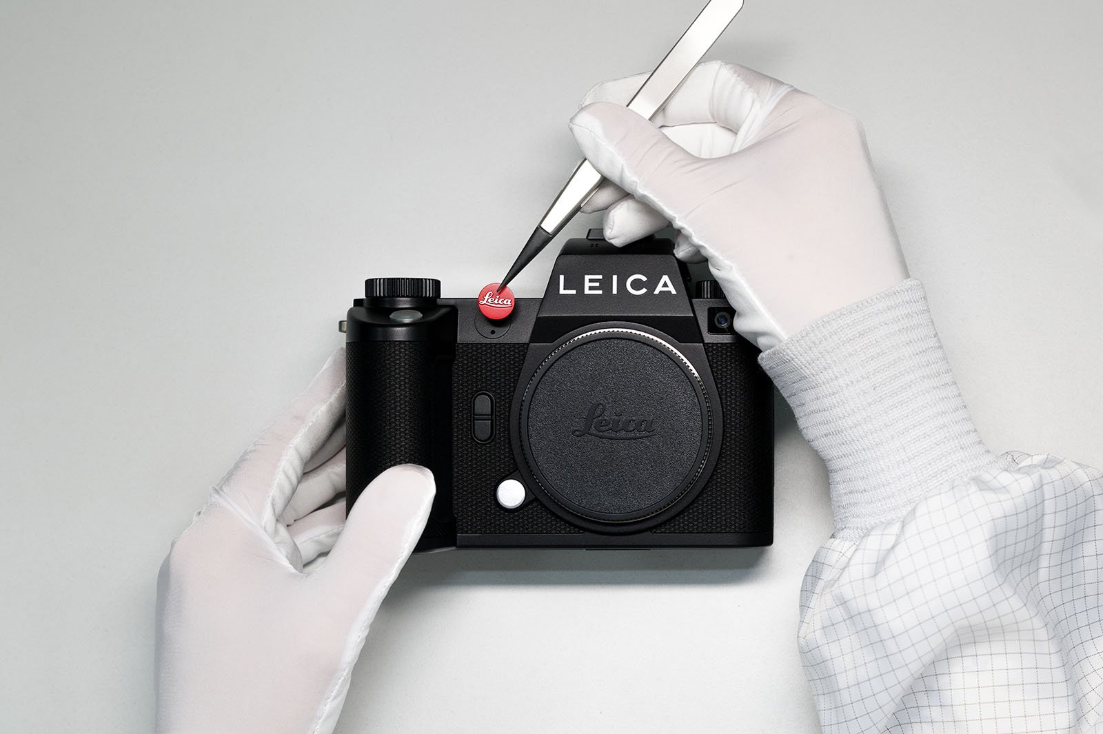 NEWS - March 7, 2024 -  Leica’s New SL3 60-Megapixel Sensor