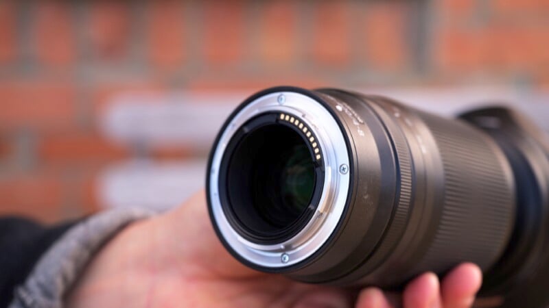     Nikkor Z 28-400mm f/4-8 weather sealed lens