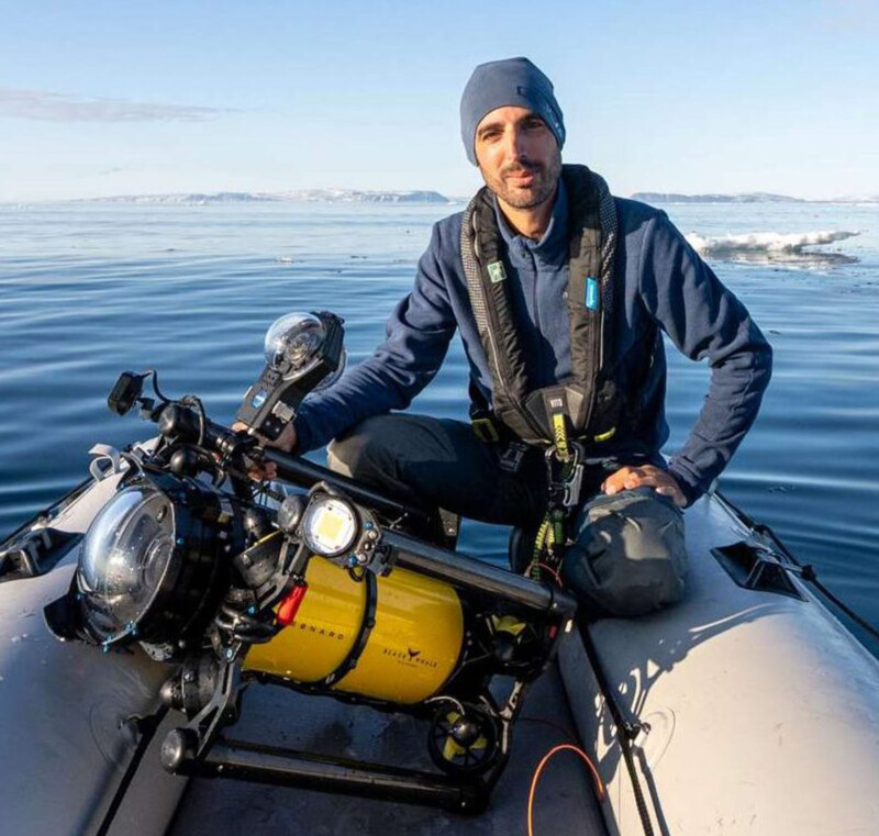Boxfish Luna underwater drone -- underwater filmmaker Antoine Drancey in a boat with the Luna. 