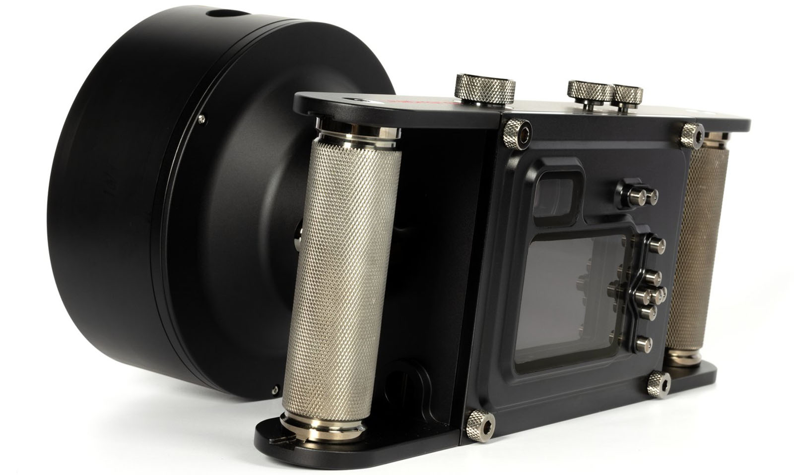 This Stylish Leica Q Underwater Housing Brings Luxury to the Seas
