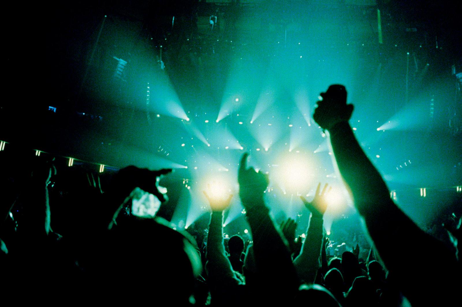 How to Shoot Film Photos at Concerts | PetaPixel