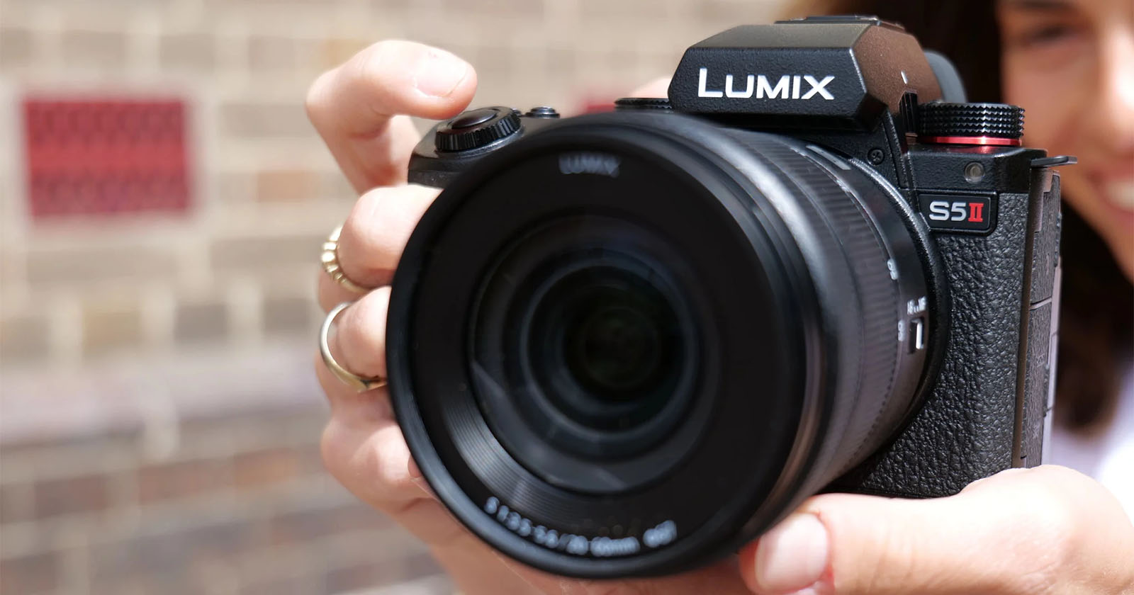 Panasonic S5II and S5IIX Get Camera to Cloud, Better AF and IS, and ...