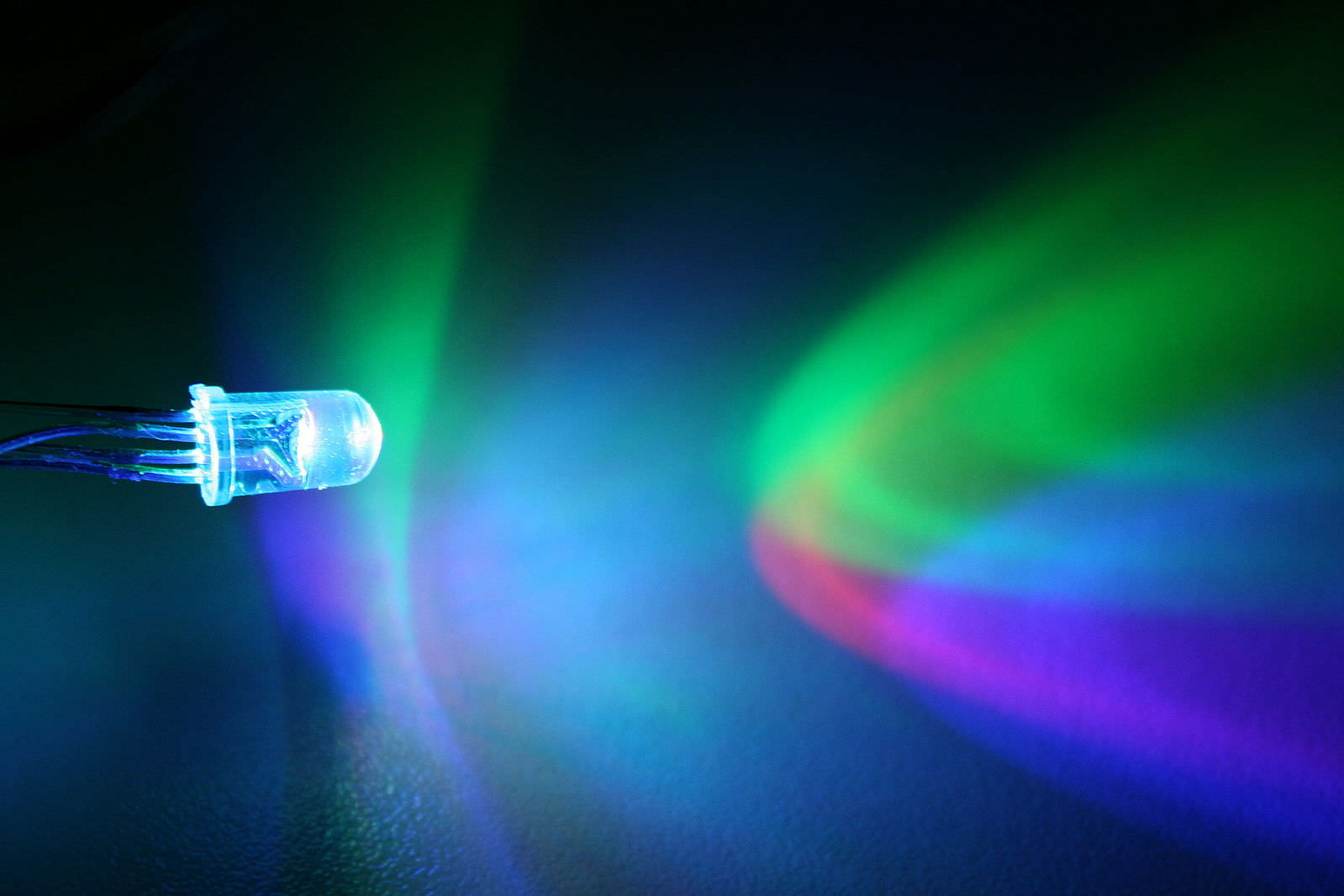 What is GaN Charging, Anyway? From Tech Breakthrough to Tabletop ...