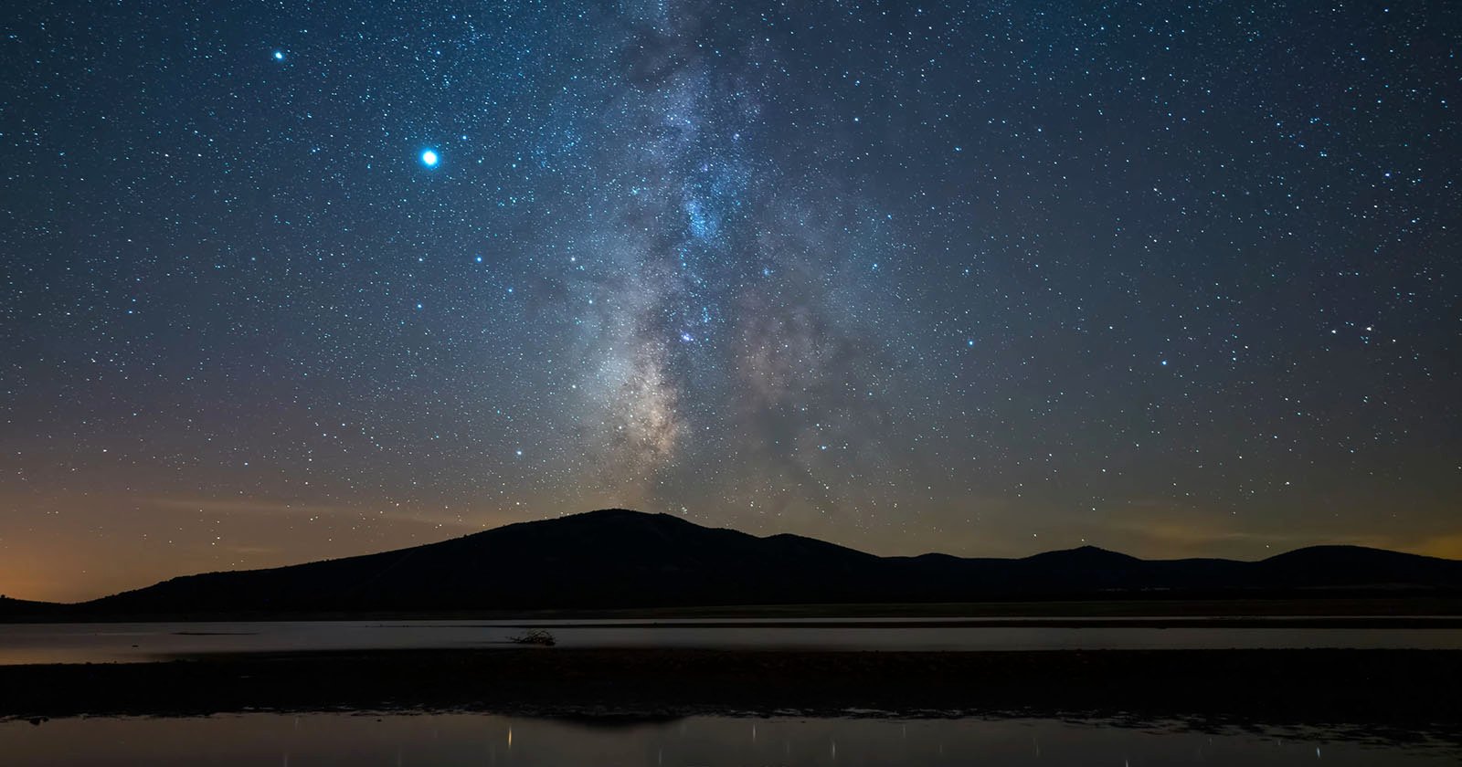 Photographer Spends 10 Years Creating Out-of-This-World 8K Milky Way ...