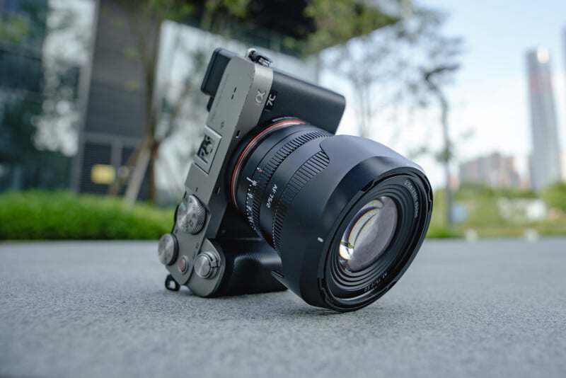 TTArtisan 75mm F/2 Full Frame Autofocus Lens For Sony E & Nikon Z Mounts