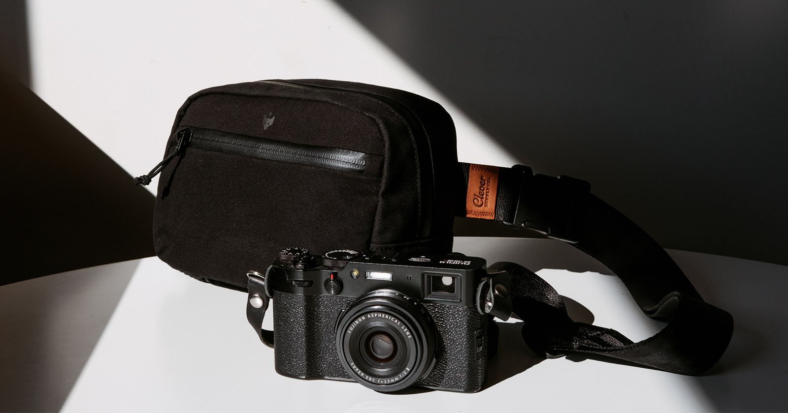 Clever Supply’s New Sidekick Pro Is a Compact Bag for Photographers On-the-Go