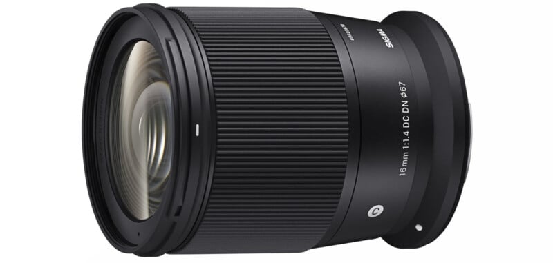 1.4 DC DN ø67" on its side. The lens has a ribbed focus ring and a sleek, modern design.