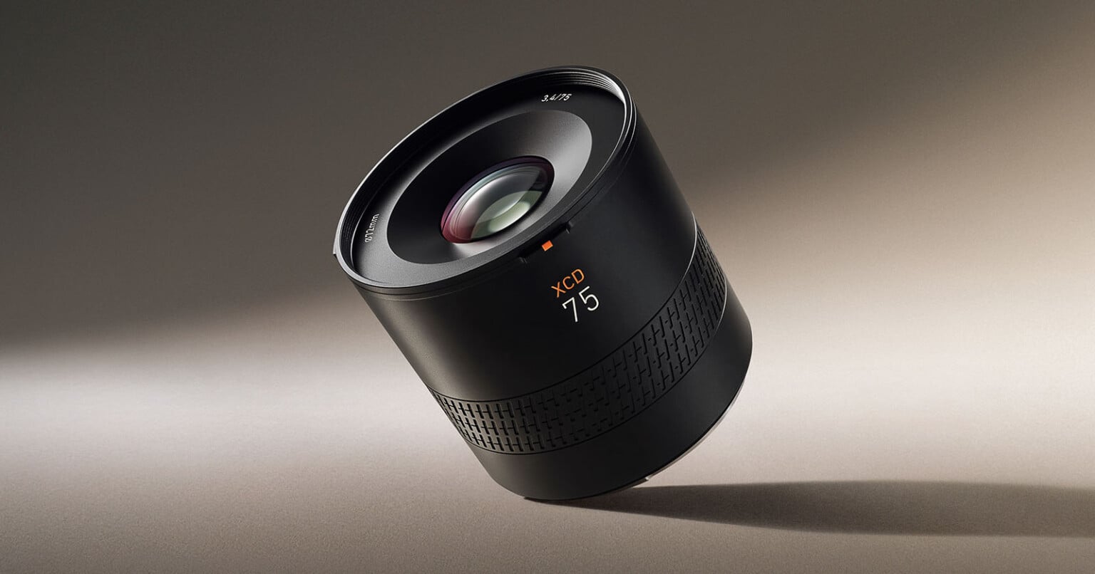 Hasselblad's New XCD 75mm f/3.4 P Lens Is Very Compact and Lightweight ...