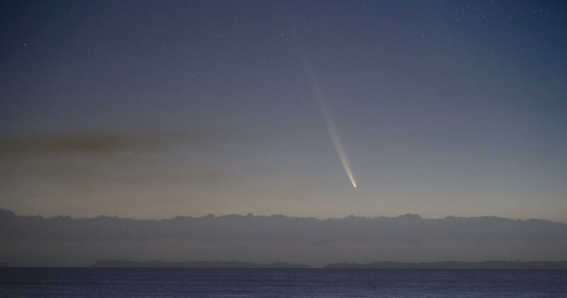 The ‘New Yr’ Comet May Outshine Venus if it Survives Sun Come across