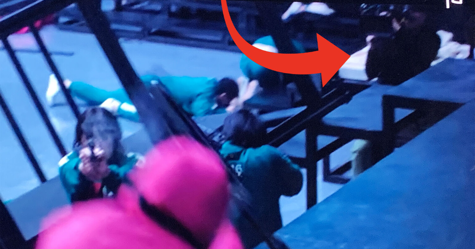 Squid Game Cameraman Spotted in Epic Fight Scene | PetaPixel