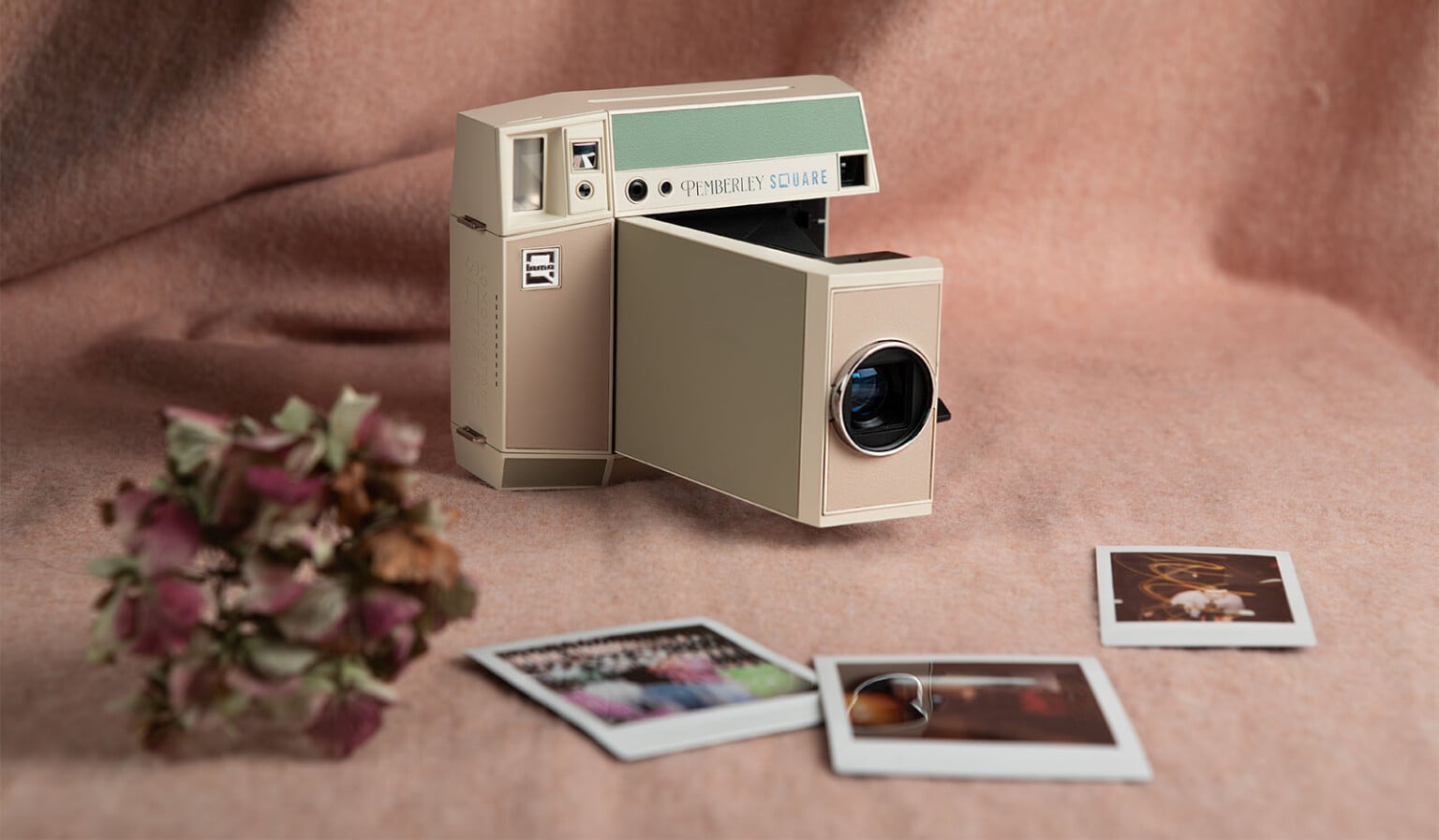 Lomography's Folding Instant Square Glass Camera Gets Even More Stylish ...