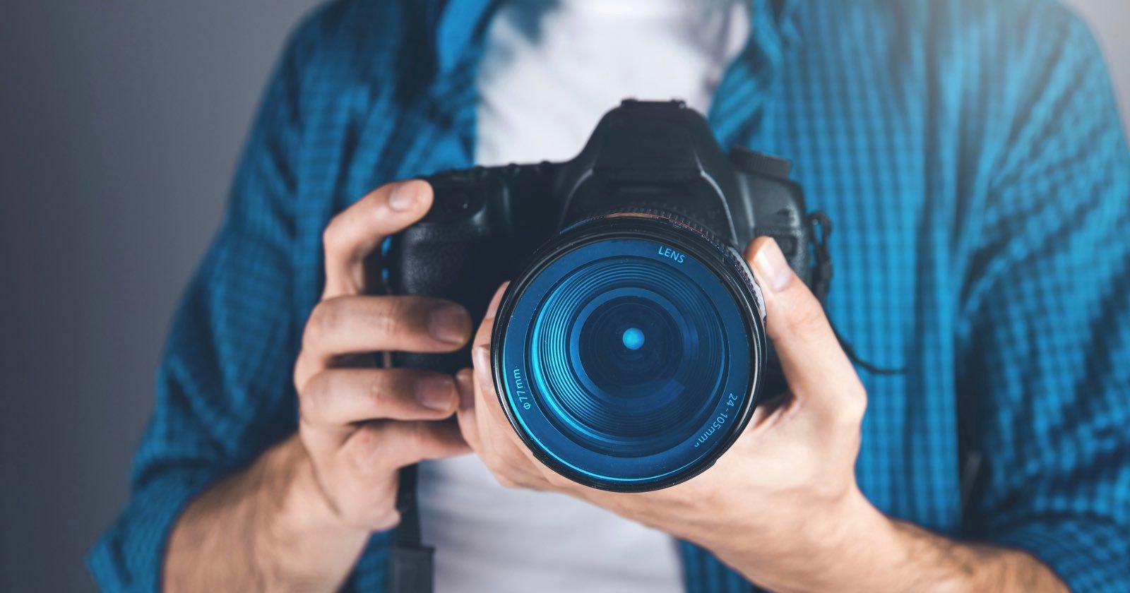Photographer Convicted For Kissing 6-Year-Old Girl on Cheek So She Would Smile for Her Kindergarten Photo