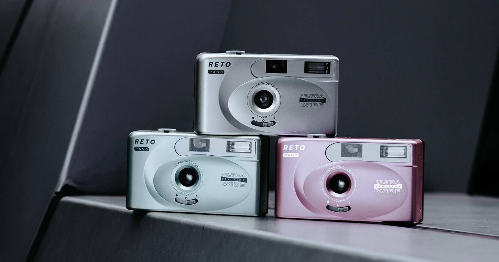 The Reto Pano 35mm Film Camera Switches Between Standard and Pano Modes Mid-Roll