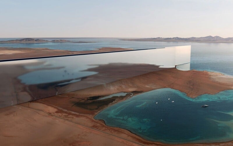 Aerial Images Show Progress of Futuristic Saudi City 'The Line' | PetaPixel