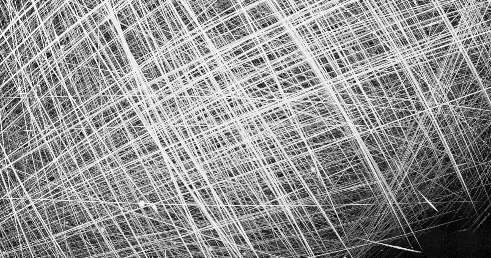This Image Shows Satellite Streaks Blocking Out the Arctic Sky