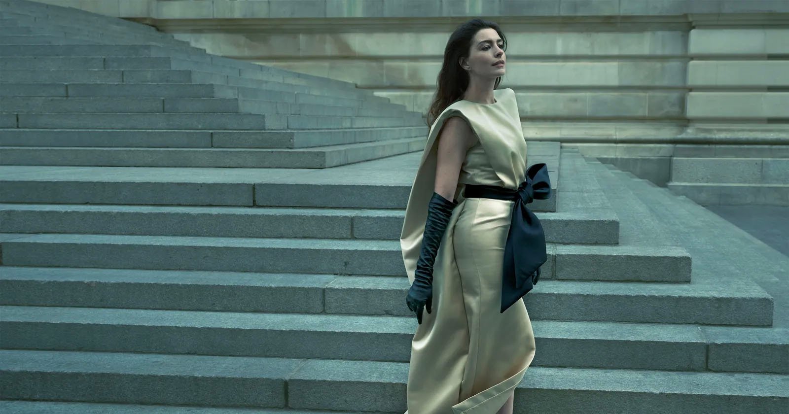 Our Verdict on Annie Leibovitz’s Anne Hathaway Photos in Vogue