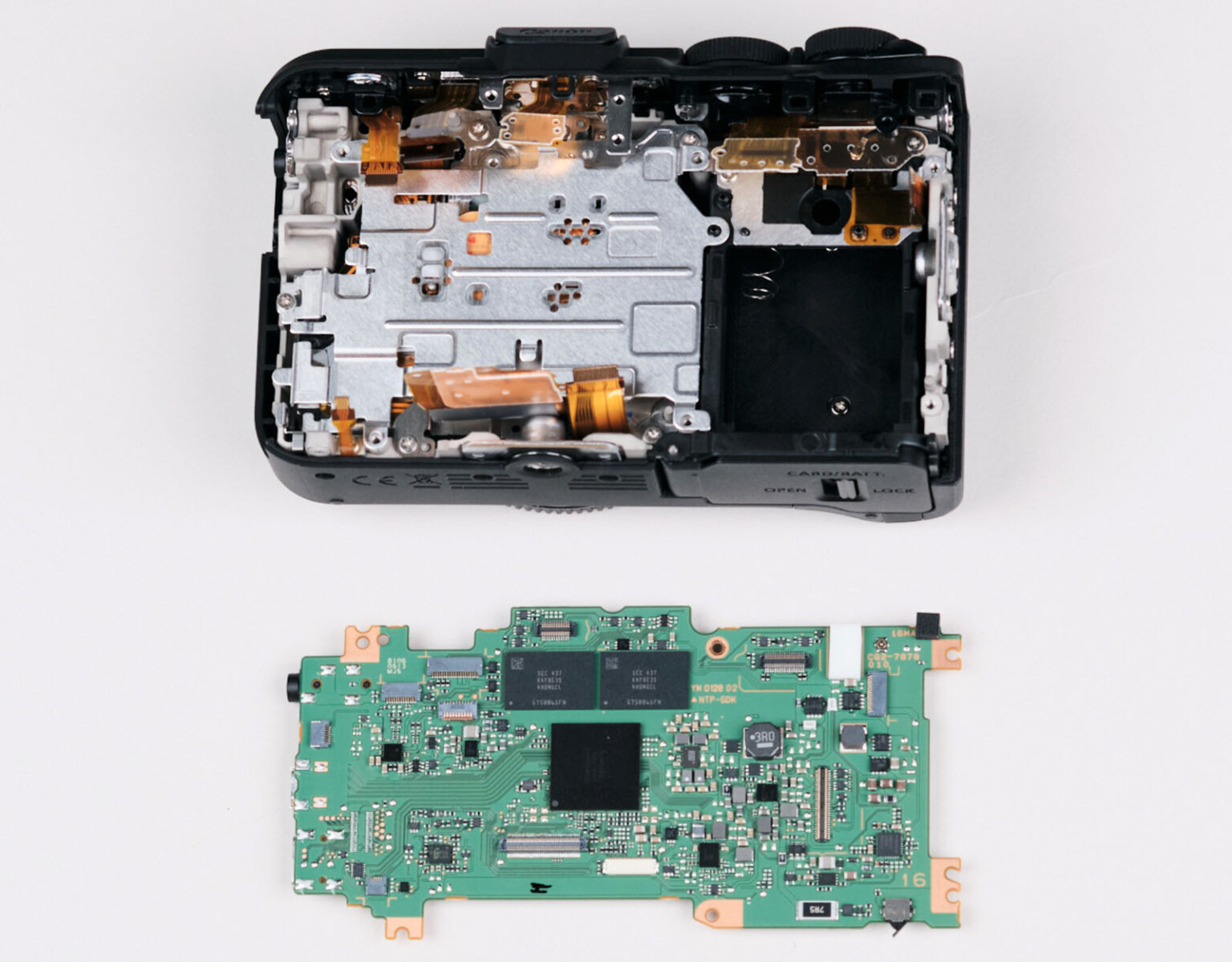 Canon R50 V Teardown Is Among the Simplest of Any Mirrorless Camera ...