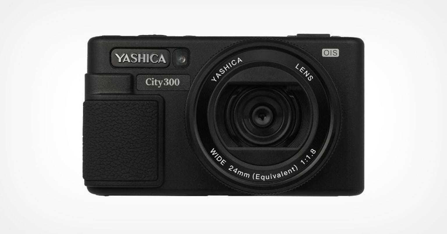 $100 Yashica Tank Compact Camera Is All About Simple Nostalgia | PetaPixel