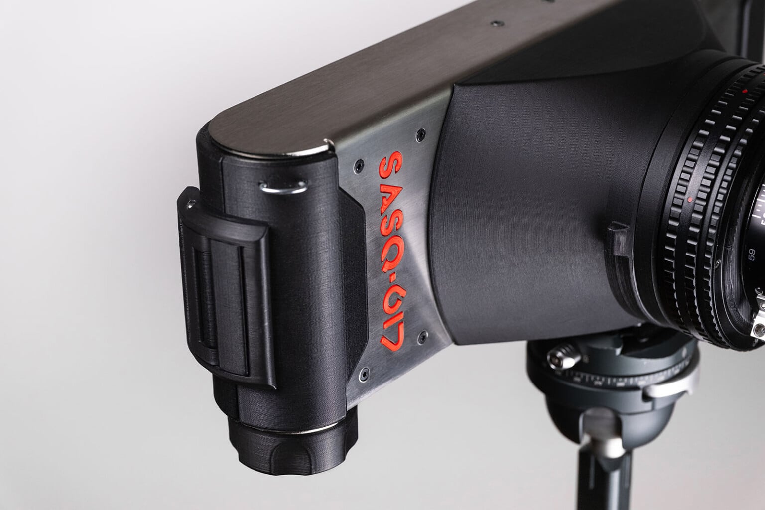 The Sasquatch 617 is a Tank-Like, Steel, Panoramic Film Camera | PetaPixel