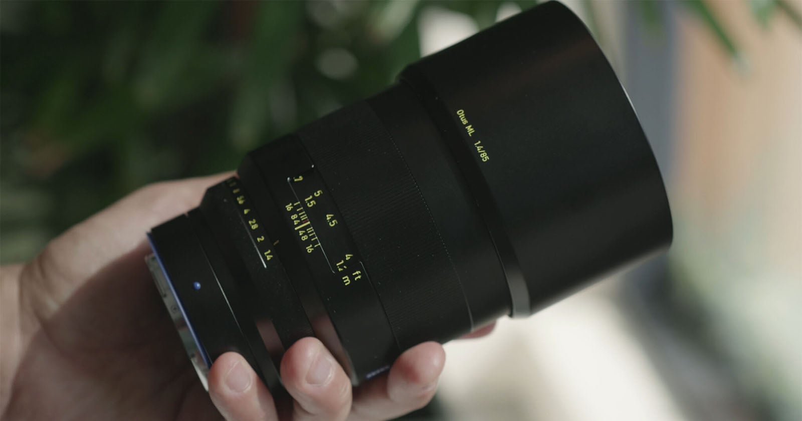 zeiss-otus-ml-85-news-featured.jpg