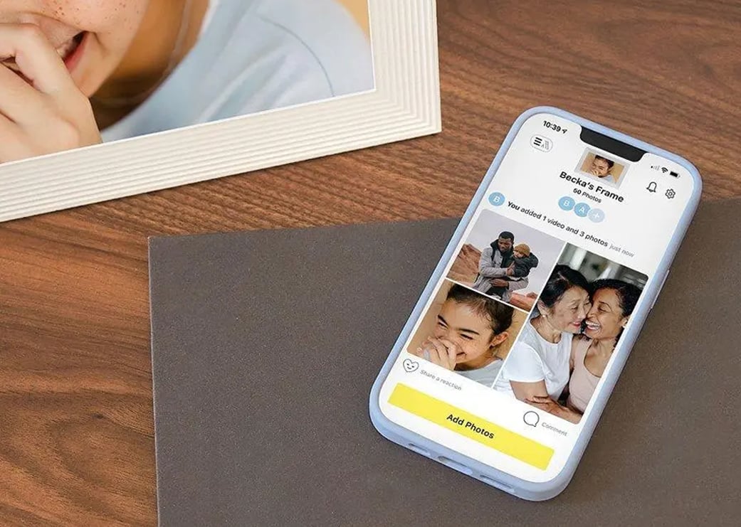 You Can Now Text Your Photos to Aura Digital Picture Frames | PetaPixel