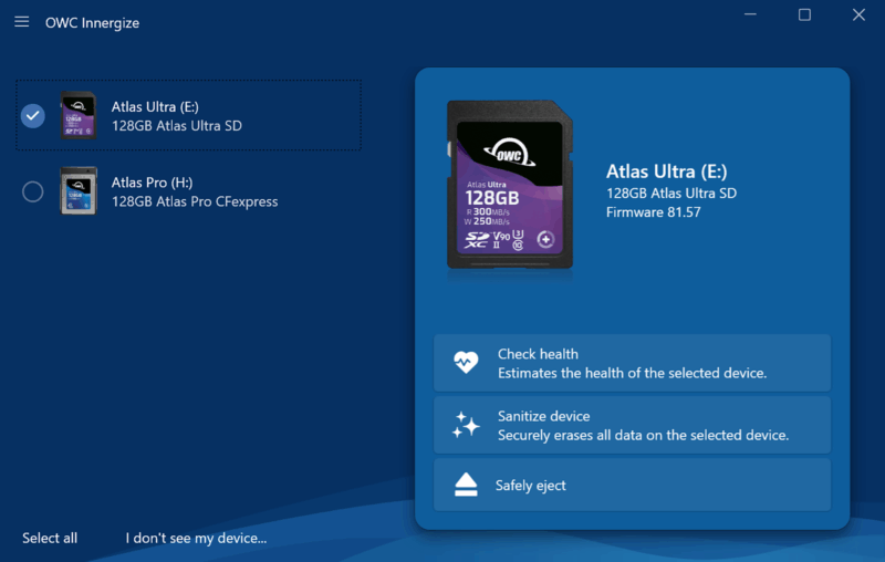 Captura de pantalla del software OWC Innergize que muestra una tarjeta Atlas Ultra SD de 128 GB seleccionada, con opciones para verificar el estado, limpiar el dispositivo y expulsar la tarjeta de forma segura en el panel derecho.