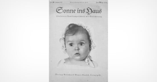 A vintage magazine cover features a black-and-white photo of a baby wearing a bonnet. The magazine title "Sonne ins Haus" appears at the top in German, with publication details above and below the image.