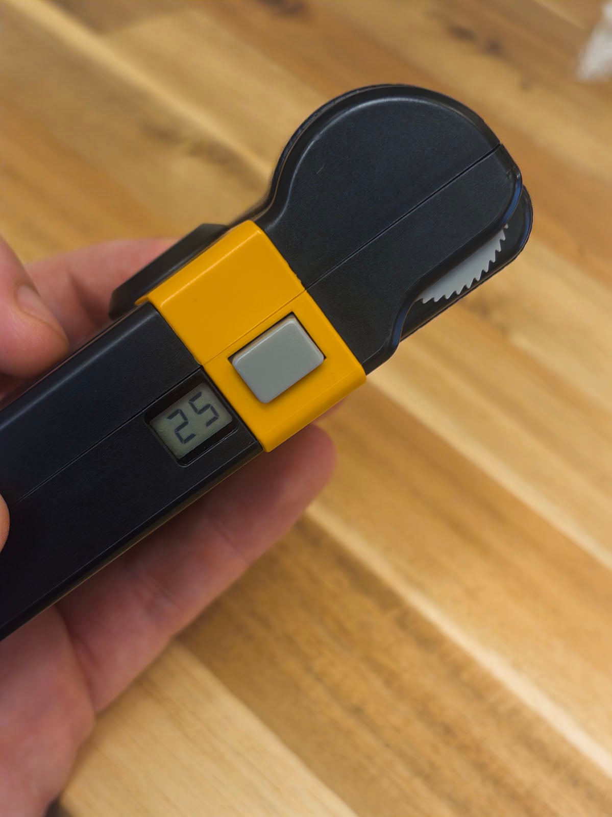Flashback One35 V2 Review: This Non-Disposable Digital Camera Is ...