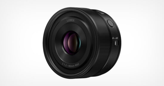 A black Lumix camera lens with a 40mm focal length, f/2 aperture, and manual/auto focus switch, shown on a white background.