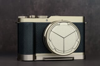 Panasonic Lumix L10 Review: Compact, Stylish, and Capable | PetaPixel